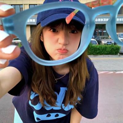 父亲二婚当天，我把后妈送进大牢